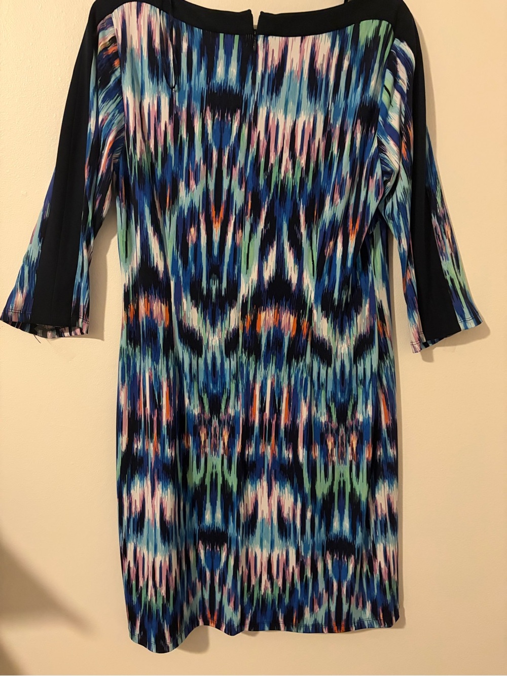 Jessica Howard Multicolor Ikat-Print Midi Dress with black panels